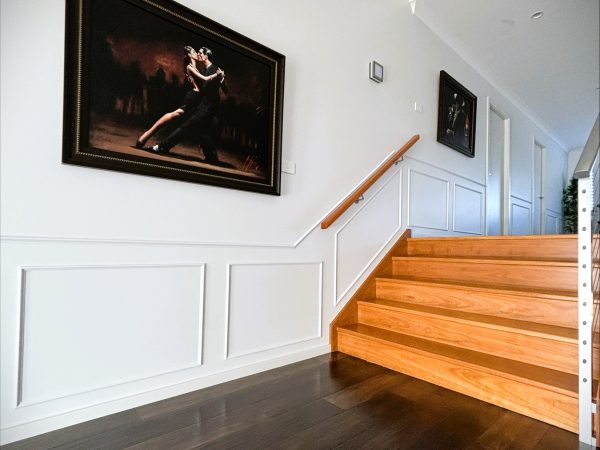 Wall Moulding Staircases